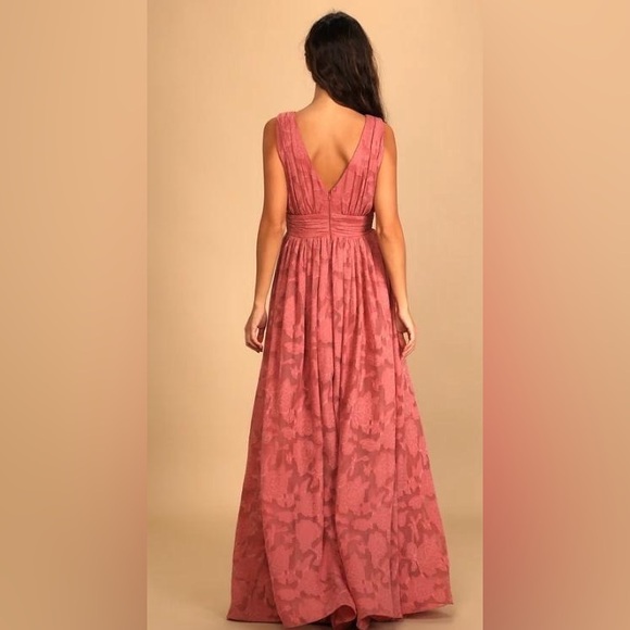SWEET SOPHISTICATION VINTAGE ROSE BURNOUT FLORAL MAXI DRESS - Picture 2 of 3